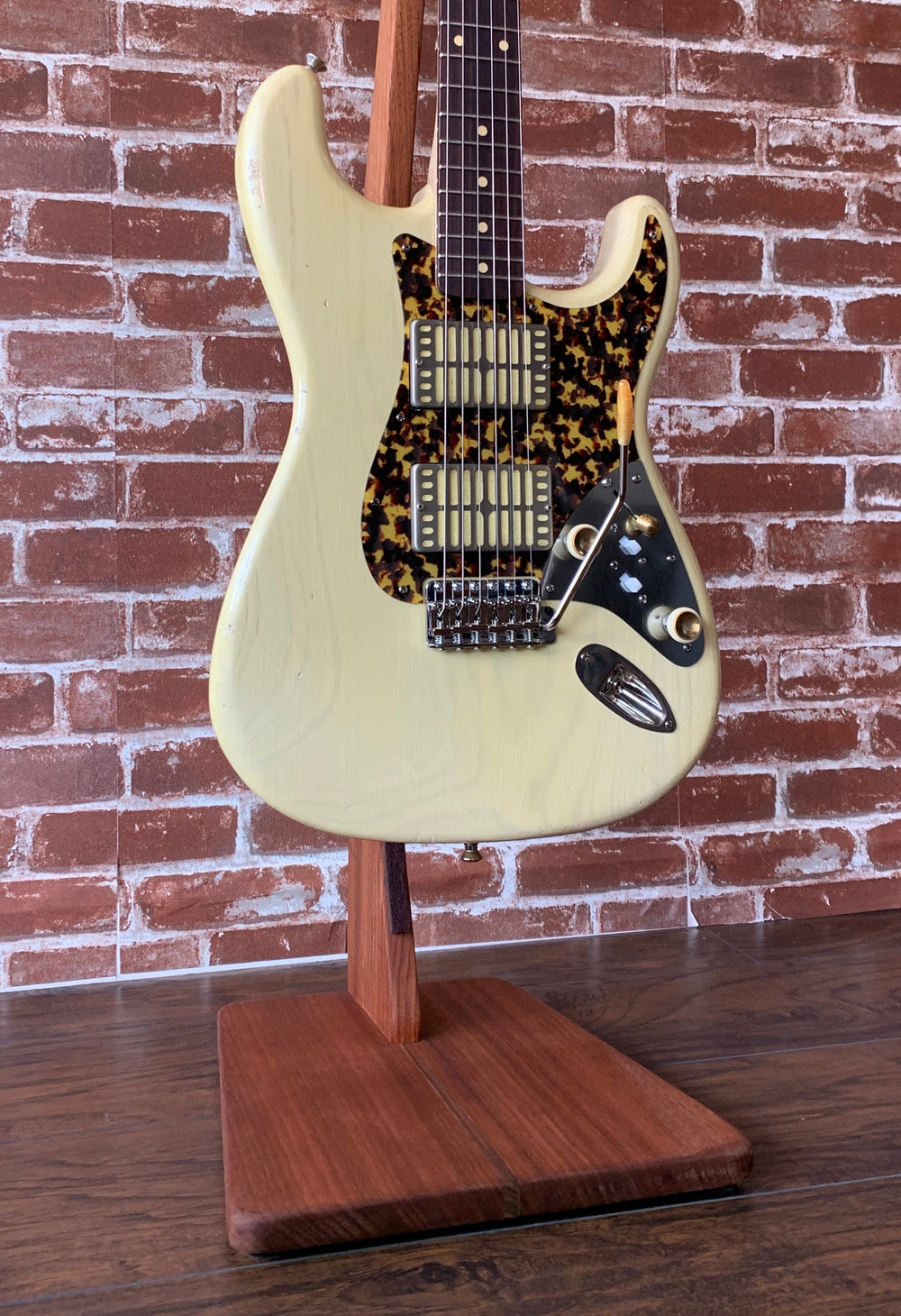 Waterslide Coodercaster Stat 2019 Trans Blonde Finish w/ two Dual Foil Pickups