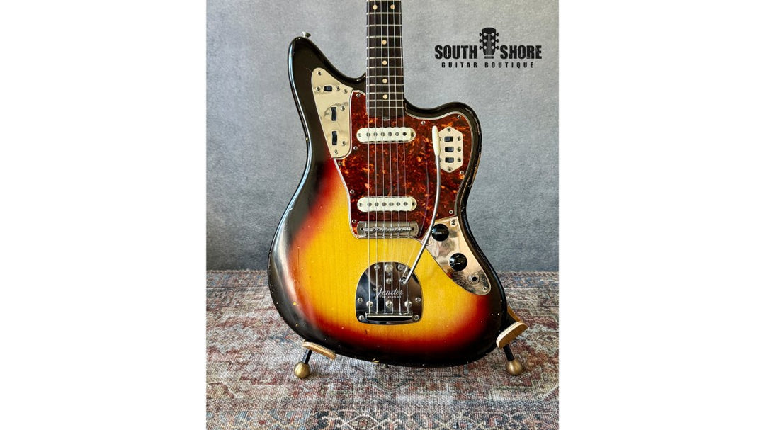 What to Look for in Vintage Guitars: 2026 Buyer's Guide