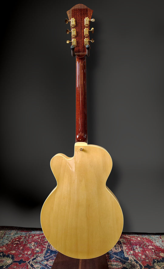 Rozeo "Lady Bug" Natural by Tarada Guitars