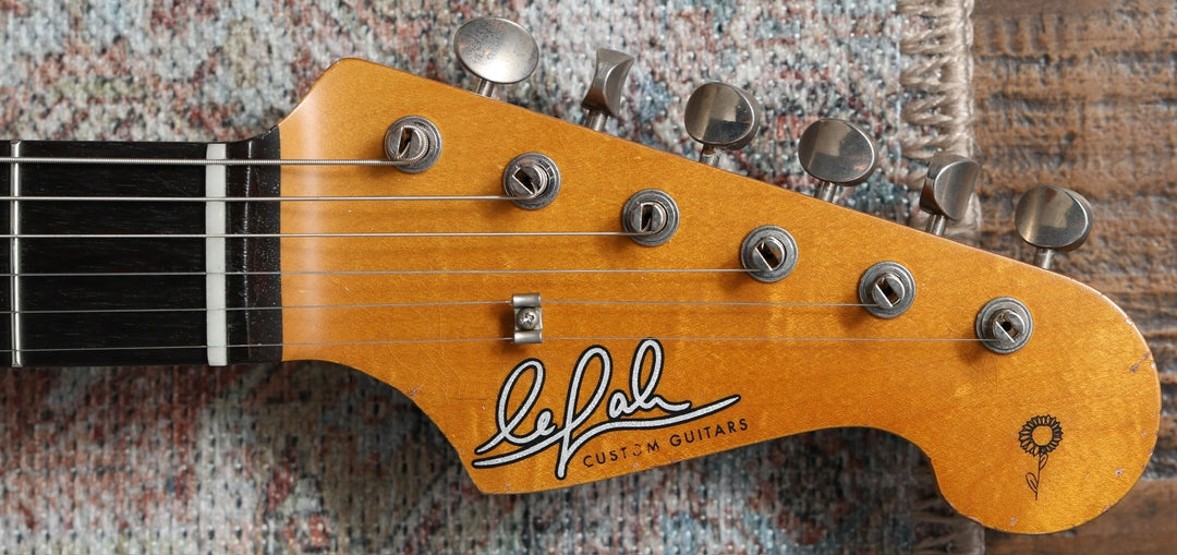 Lelah Customs Model 37S – Blonde