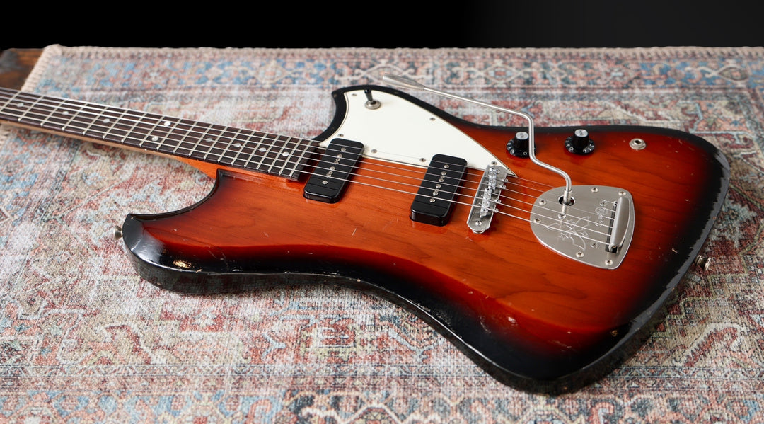 Novo Voltur J - Firebird Burst. NEW, (Authorized Dealer)