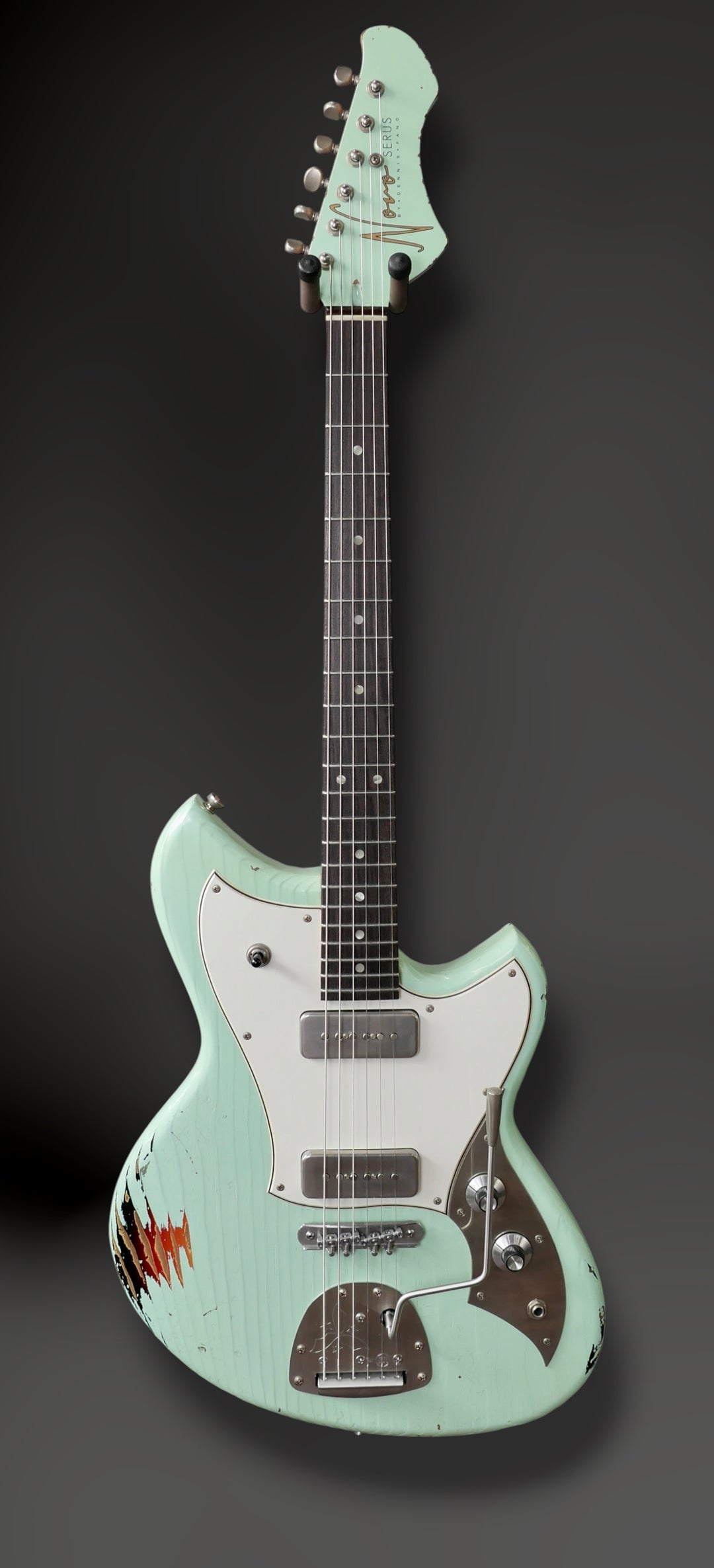 Novo Serus J Custom in Surf Green over Sunburst (Authorized Dealer) by Novo