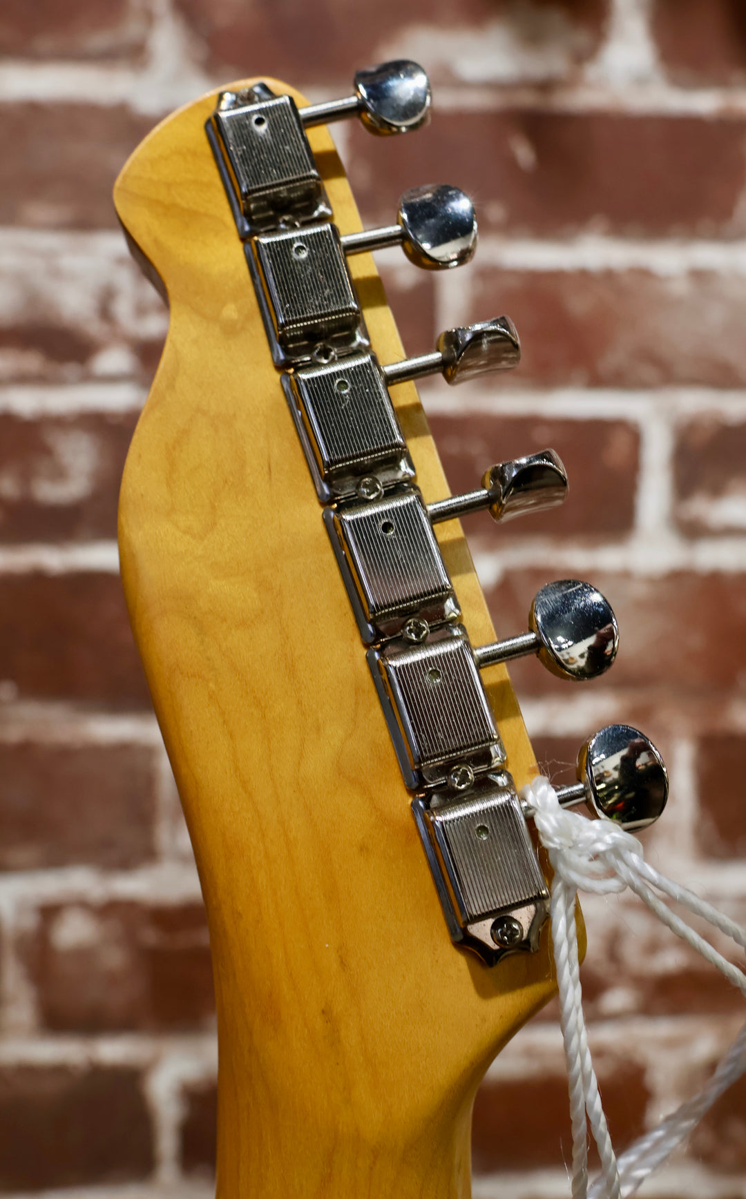 Berly Blackguard T — Butterscotch Nitro - Budz Pickups - NEW