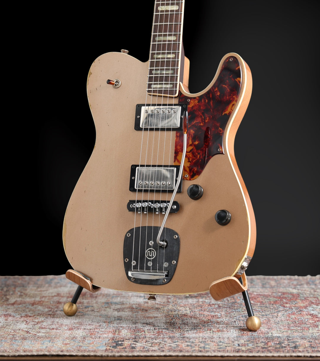 Castedosa Guitars Marianna Solid Body - Aged Shoreline Gold / Natural. Mastery Bridge / Vibrato - NEW, (Authorized Dealer)