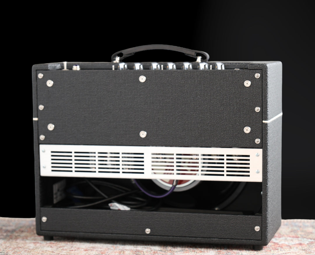 Carr Amps Skylark Special. NEW, (Authorized Dealer)