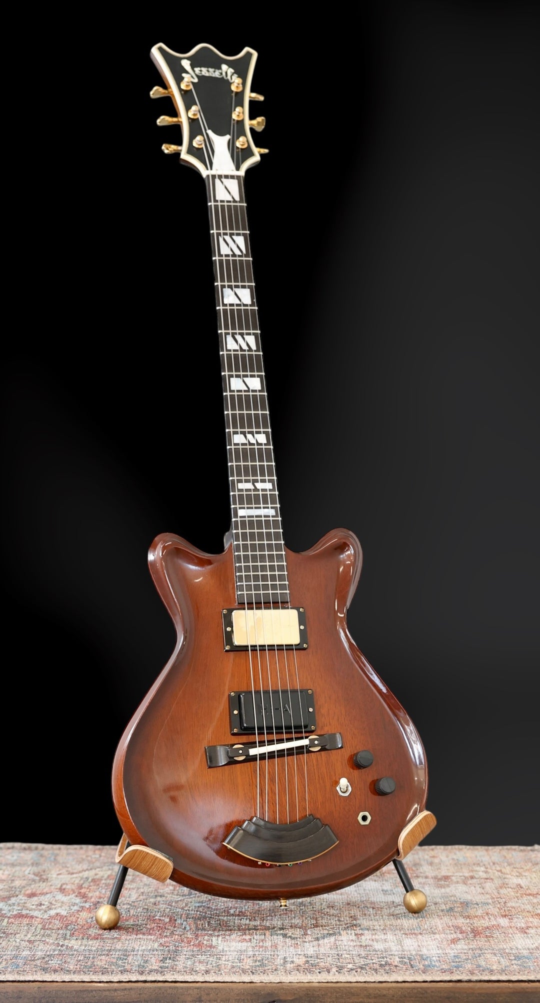 Jesselli Guitars Compact Art Neauvo Hollowbody - Circa 1984-1986