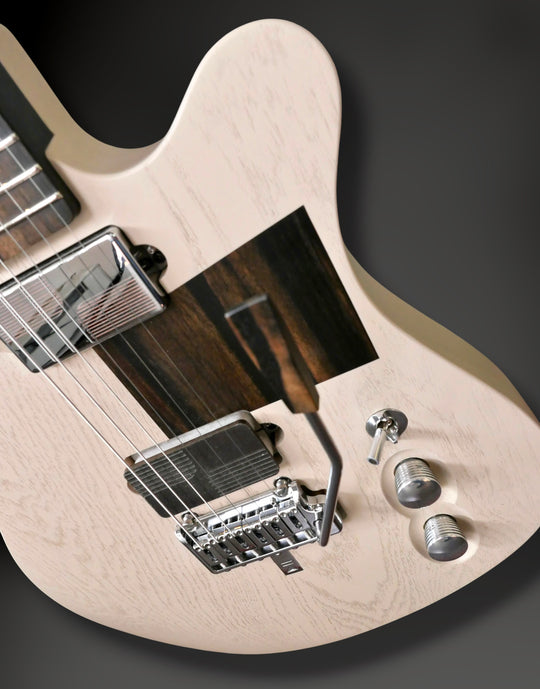 TAO T-Bucket Taliesin in Blonde/Black (Authorized Dealer) by Tao Guitars