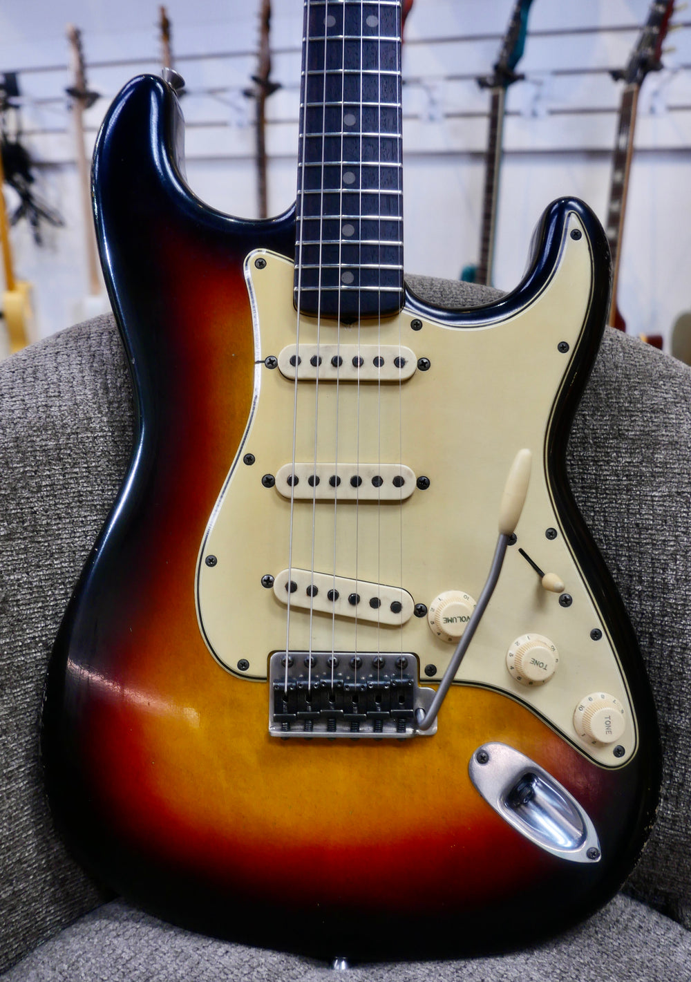 MB Guitars '64 Double Cut - 3T Burst