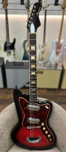 1960's Harmony Silhouette w/Moustache Gold-Foil Pickups