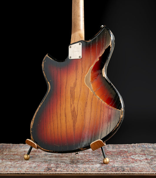 Novo Miris J - 3-Tone Burst. NEW, Authorized Dealer)