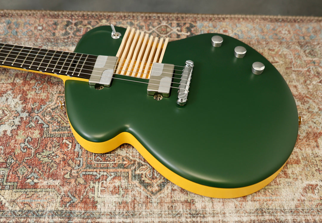 Tao Guitars - Disco Volante “Buren” - ZIELONY GREEN / RACE YELLOW - 2025