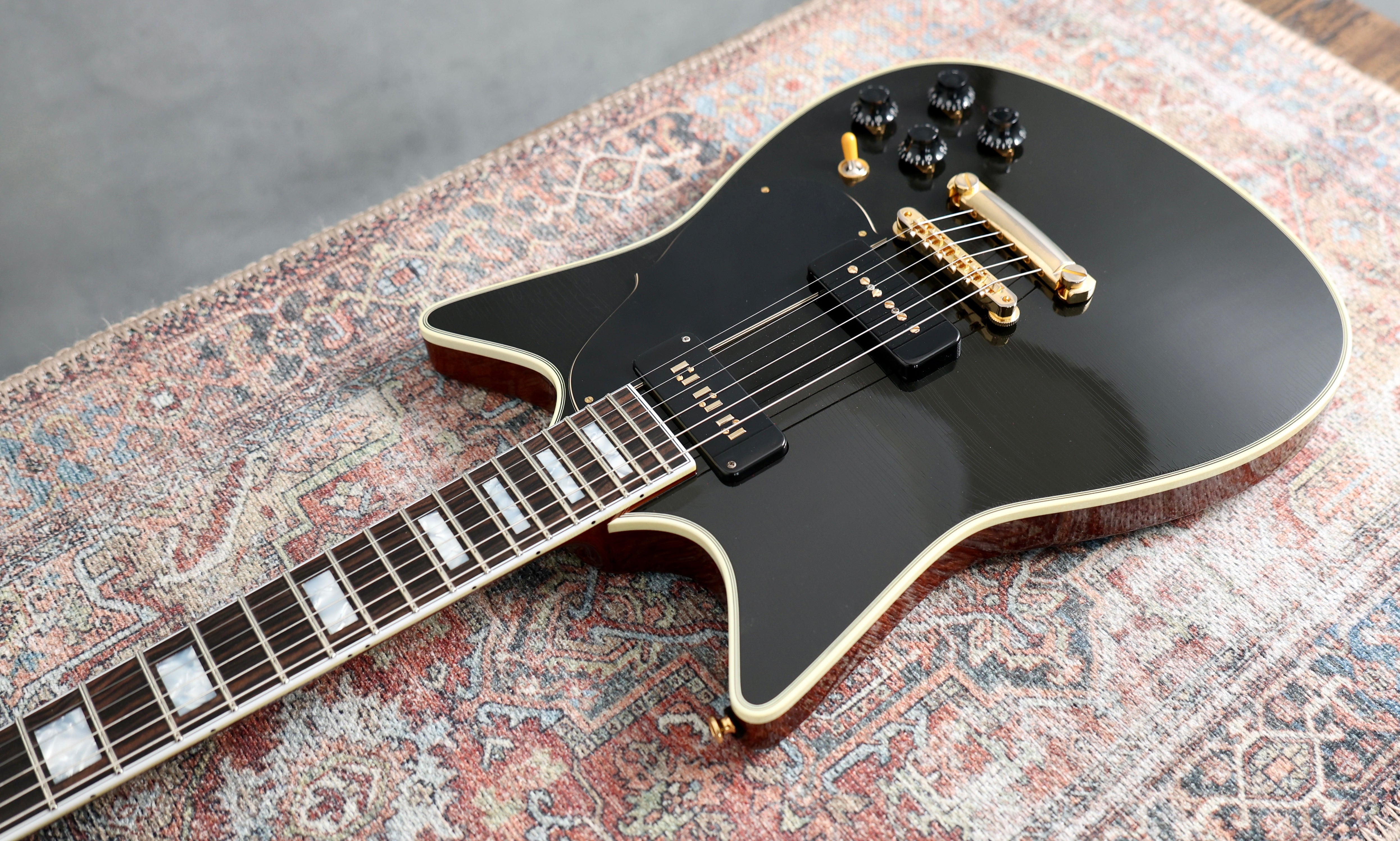 Frank Brothers Guitar Company - CUSTOM ARCADE ONE MODEL. Piano