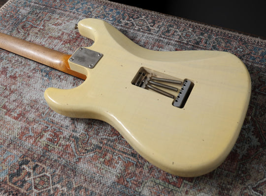 Lelah Customs Model 37S – Blonde