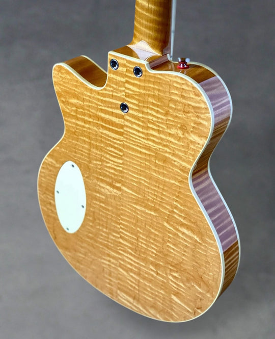 Yanuziello Electric 2021 - Natural. Duncan CS Dynasonics &amp; Mastery. Spruce / Curly Maple. by South Shore Guitar Boutique