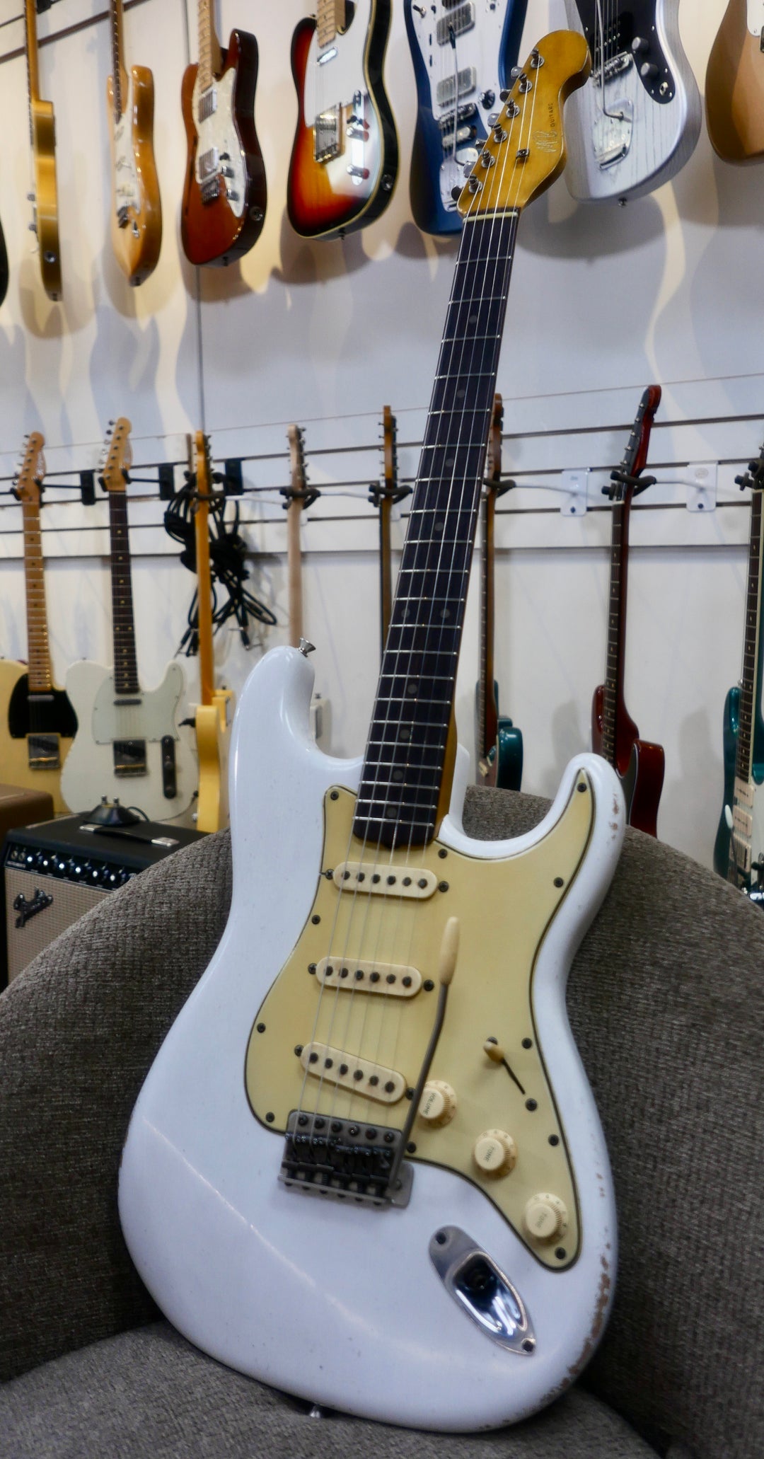 MB Guitars '62 Double Cut - Olympic White