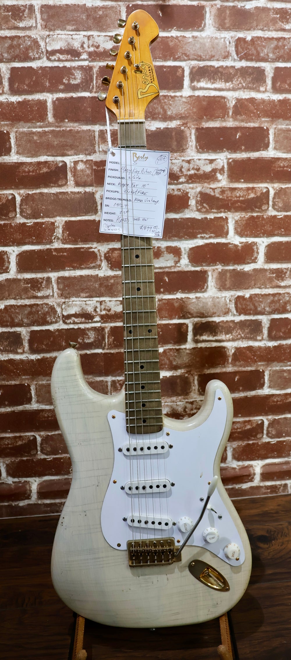 Berly S — Mary Kay Nitro / Gold Hardware - NEW