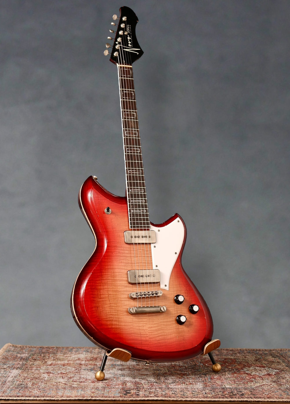 Novo Guitars Chambered Serus P2 w/ Ron Ellis Ellisonic Pickups.