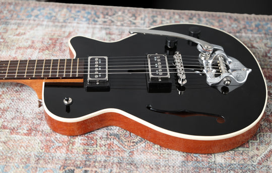 Grez Mendocino Black / Natural w/ Dynasonic Pickups & TK Smith vibrato