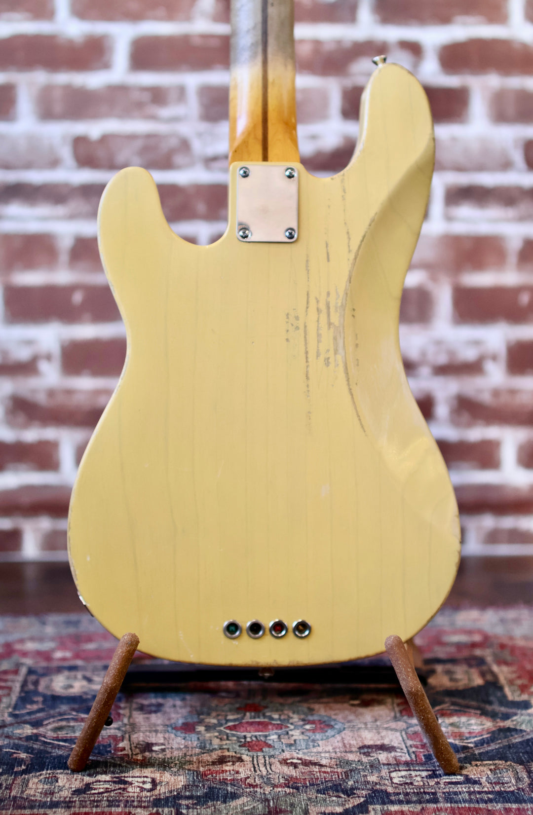Berly T-Bass - Butterscotch (S/N0902331) by South Shore Guitar Boutique