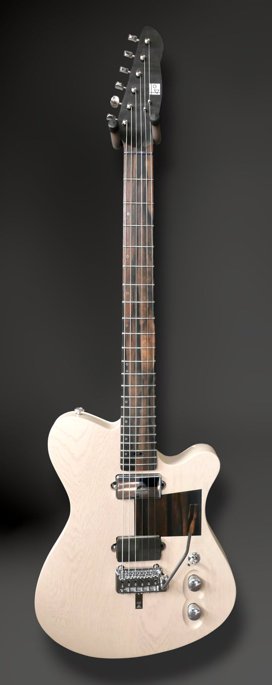 TAO T-Bucket Taliesin in Blonde/Black (Authorized Dealer) by Tao Guitars