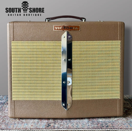 Victoria Amplifiers Club Deluxe 2x10 V-Front – Cocoa Levant Tolex / Wheat Grill (Authorized Dealer) by VICTORIA AMPS