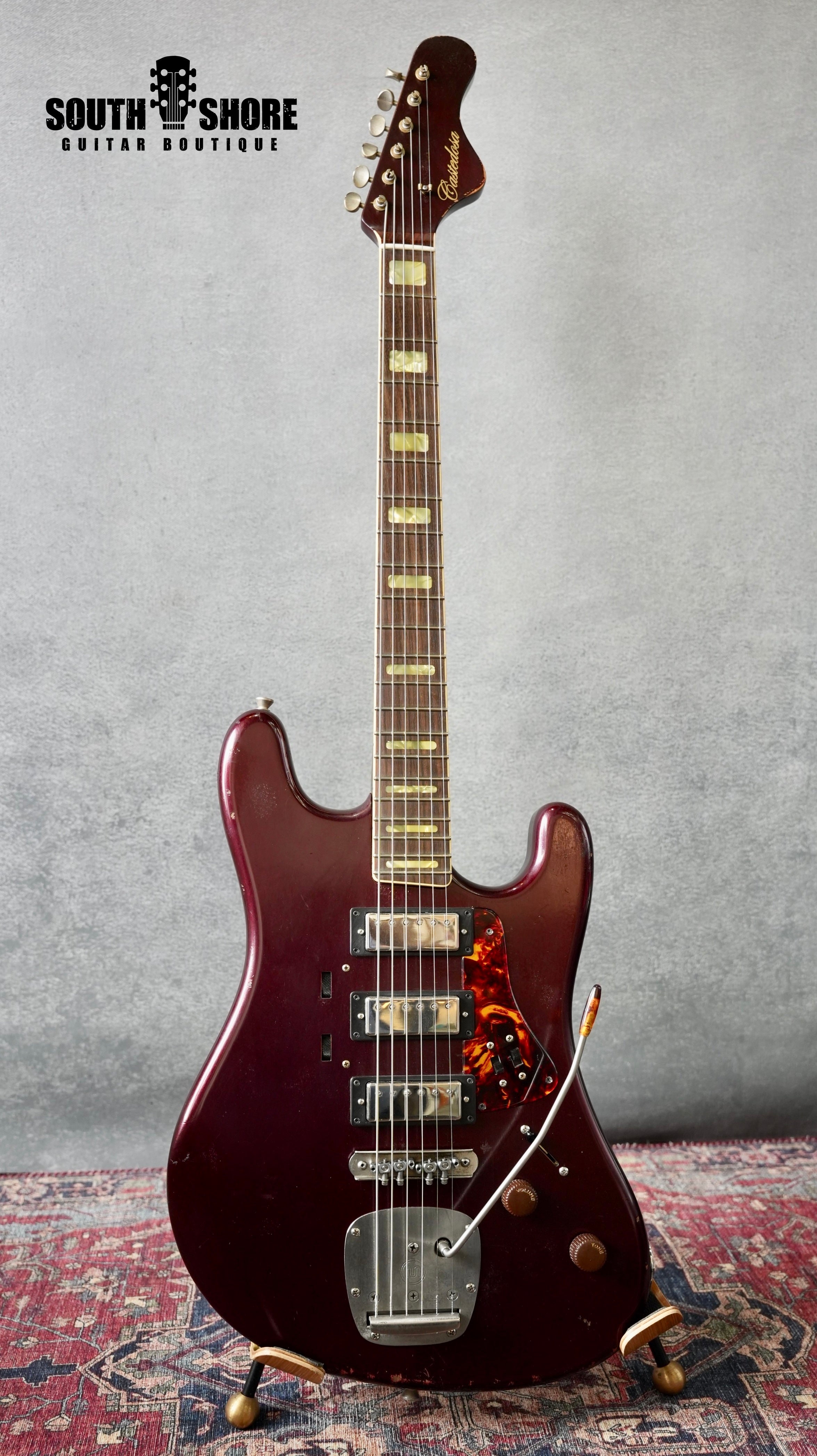 Castedosa Conchers Baritone Ox Blood (Authorized Dealer) by Castedosa