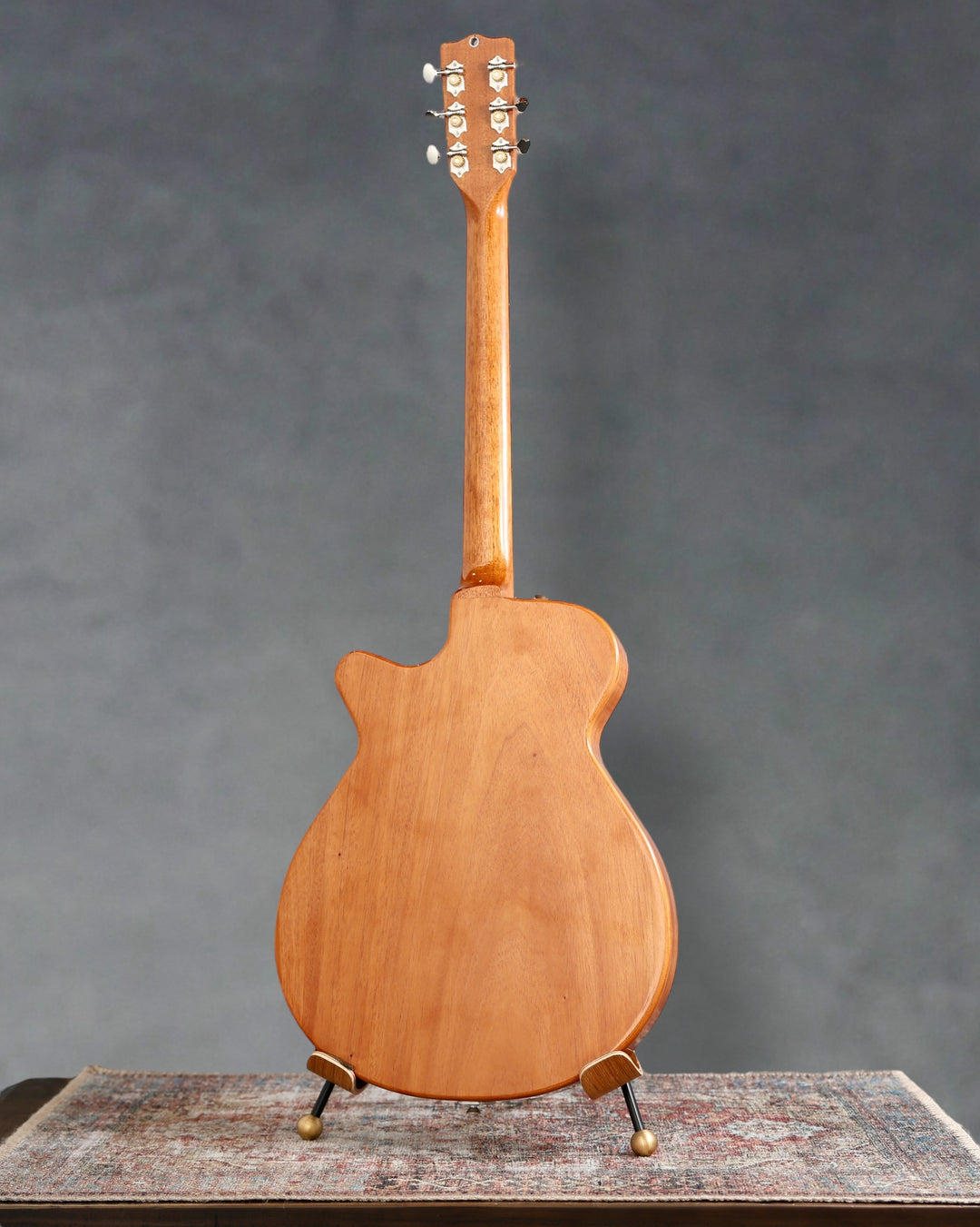 Grez Guitars Grand Tour – Natural Amber Tinted Top. NEW, (Authorized Dealer)