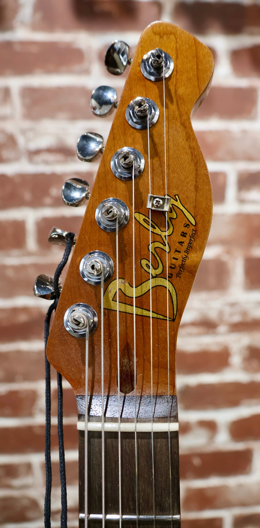 Berly T-Style — 3-Tone Sunburst Nitro - Lollar - NEW