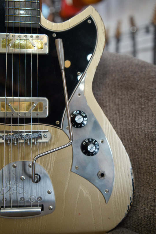 Novo Miris J. Custom by Novo