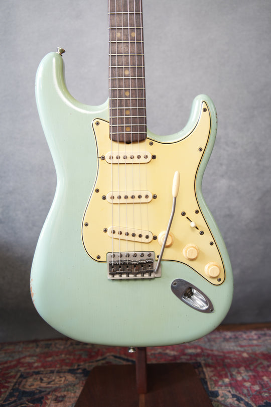M.B. Guitars &