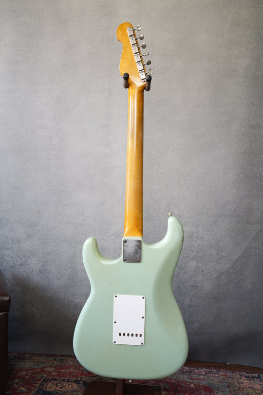 M.B. Guitars &