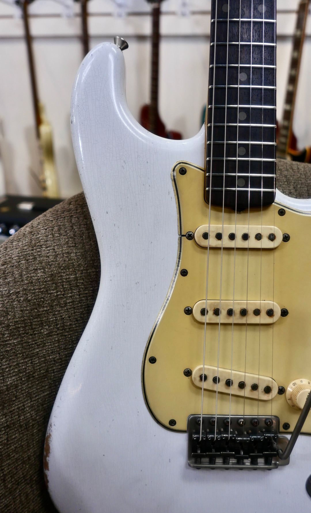 MB Guitars '62 Double Cut - Olympic White
