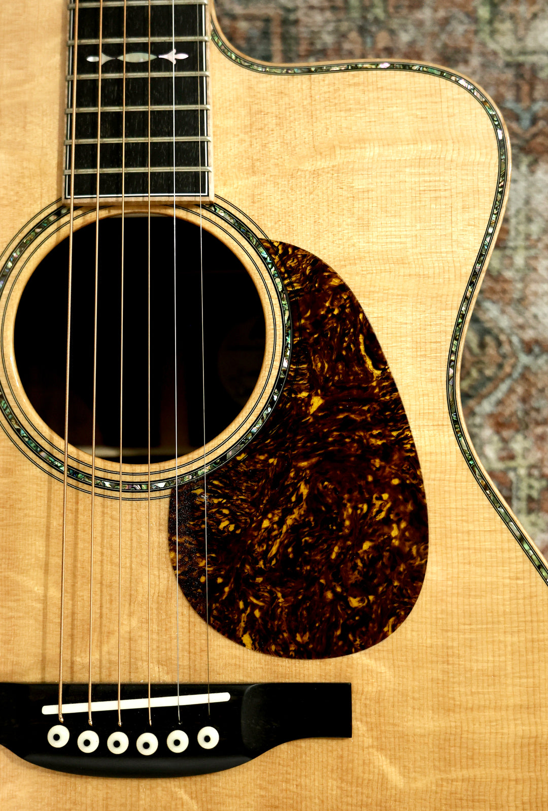 Bourgeois Jumbo OM Cutaway Custom Brazilian Rosewood 2003