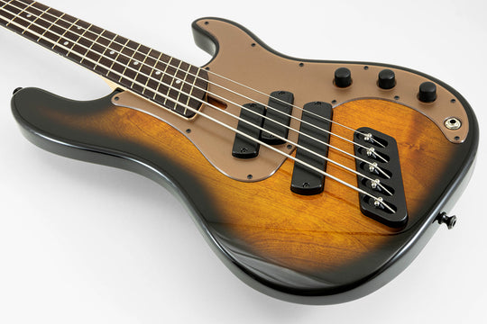 Dingwall SP1 5 Strings Burst by Dingwall