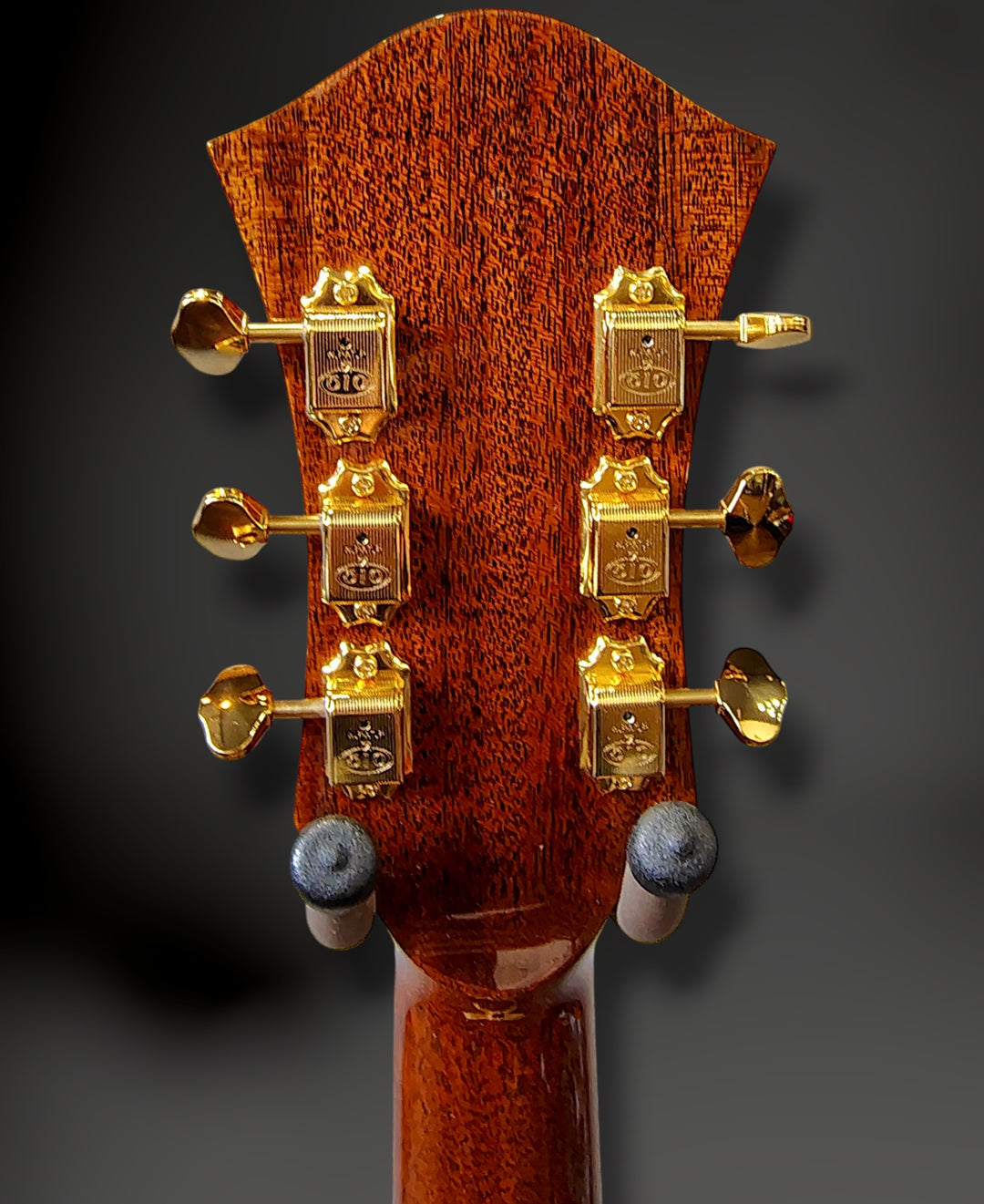 Rozeo "Lady Bug" Natural by Tarada Guitars