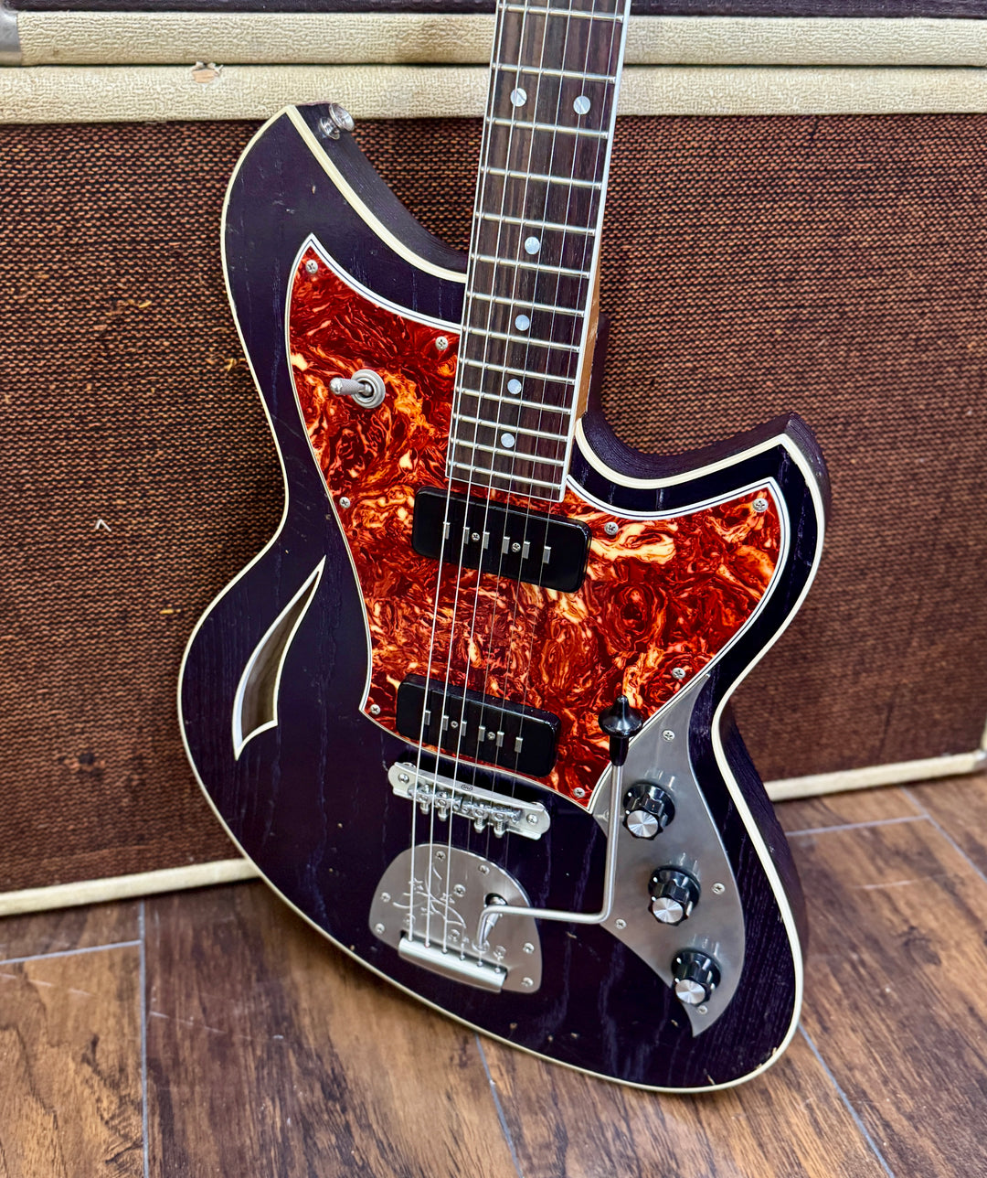 2025 Novo Signature Miris J in Purple Stranger - Lollar Staple P-90’s. Buily by owner Dennis Fano. by South Shore Guitar Boutique