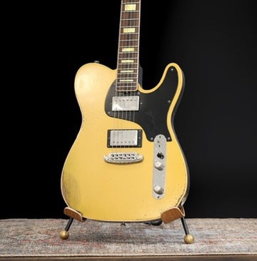 Shabat Lion JD W/ Castedosa TS-Humbuckers. Comes w/ OG Lollar Imperial Pickups