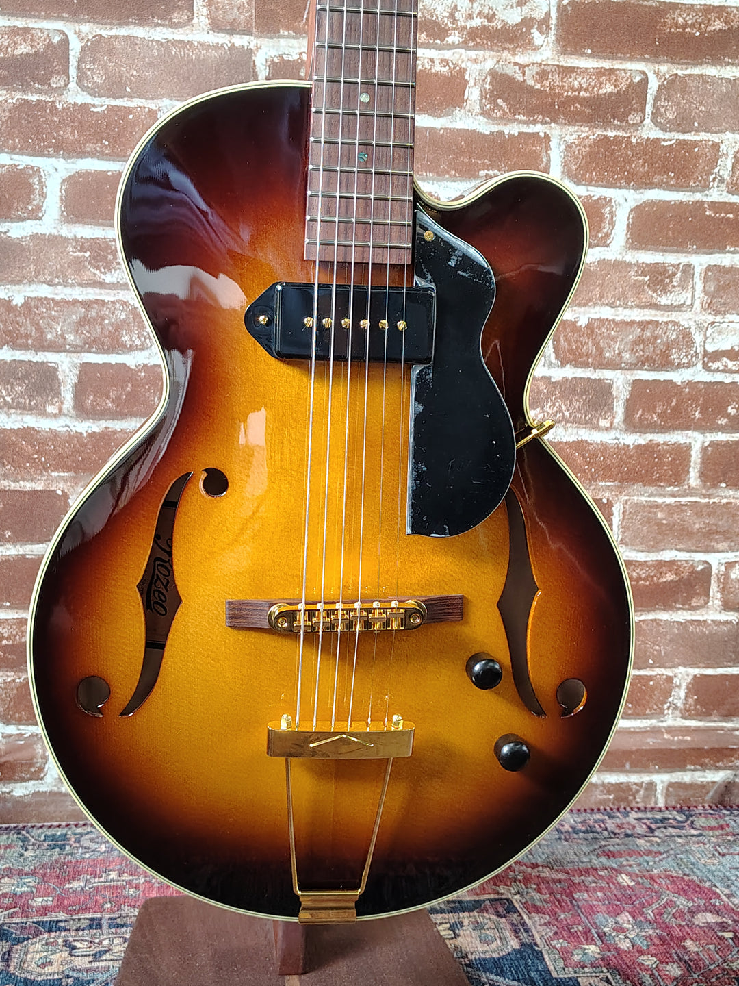 Rozeo "Lady Bug" by Tarada Guitars