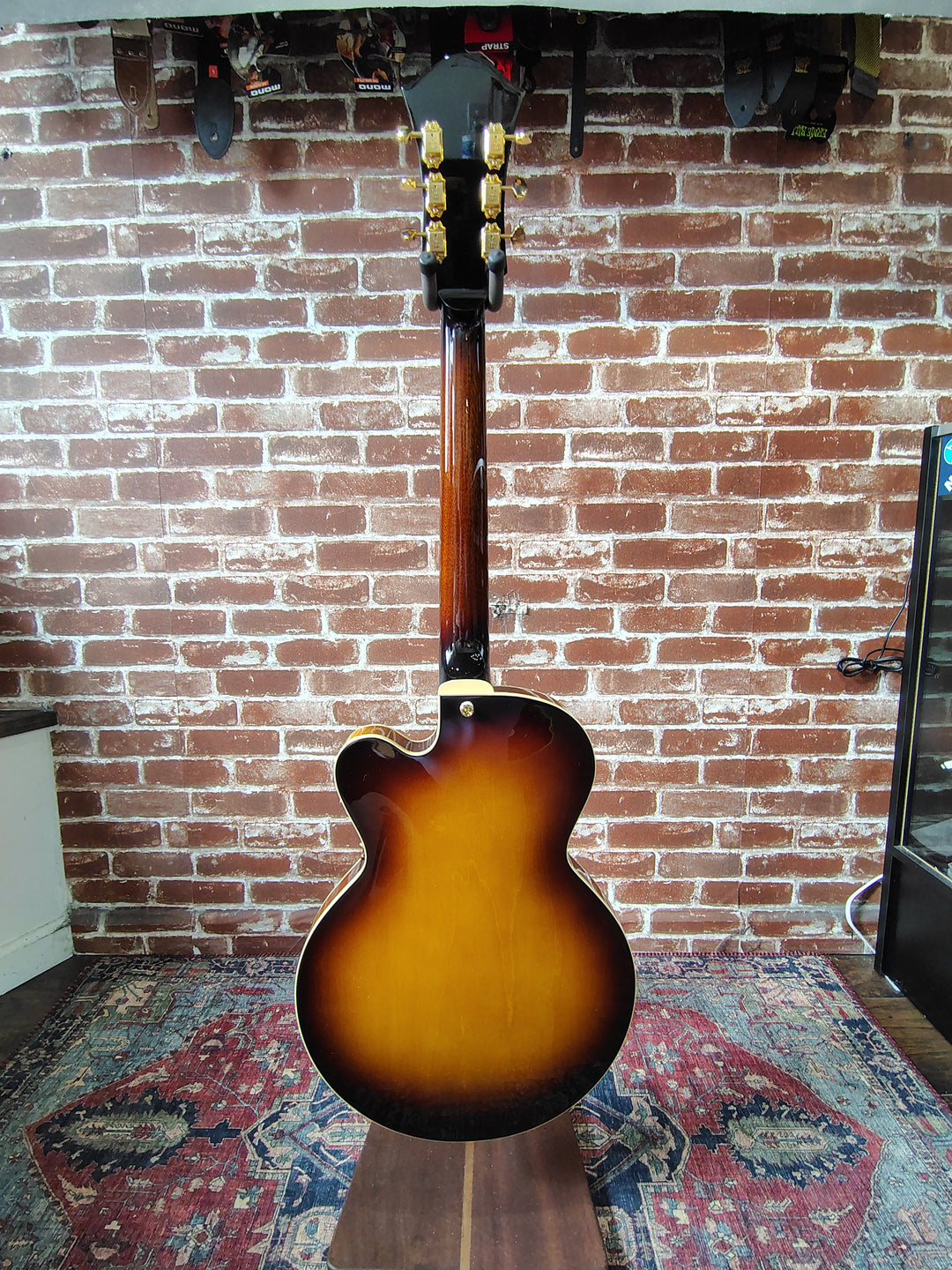 Rozeo "Lady Bug" by Tarada Guitars