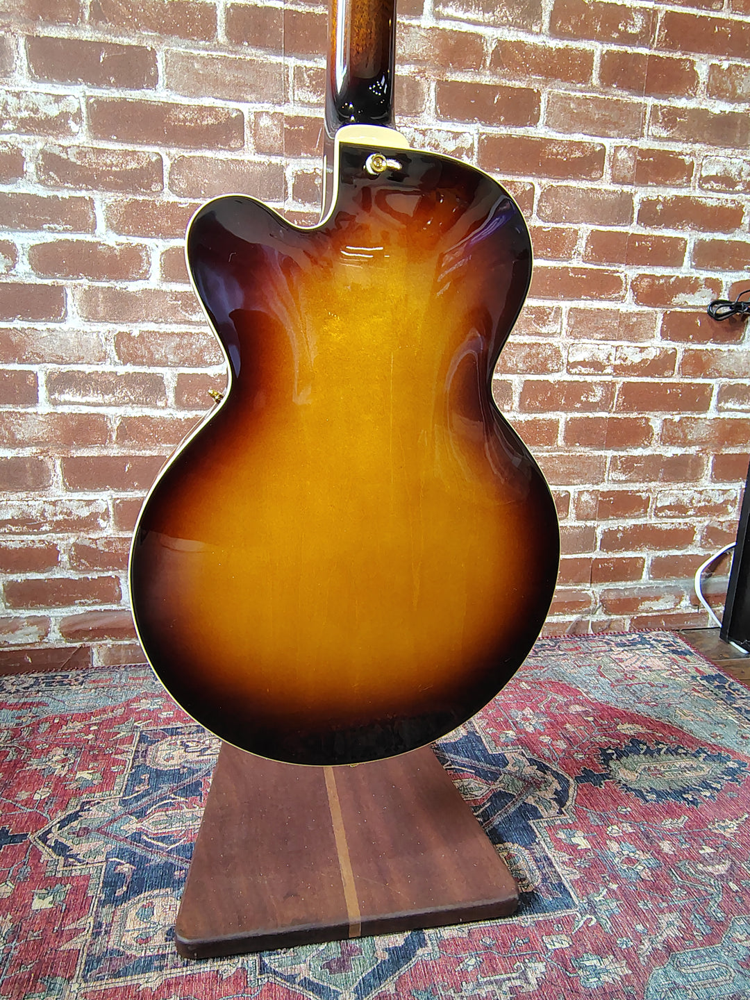 Rozeo "Lady Bug" by Tarada Guitars