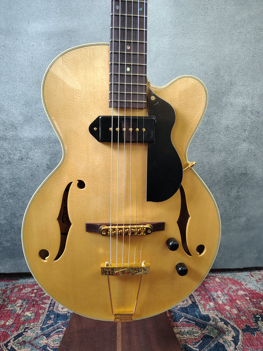 Rozeo "Lady Bug" Natural by Tarada Guitars