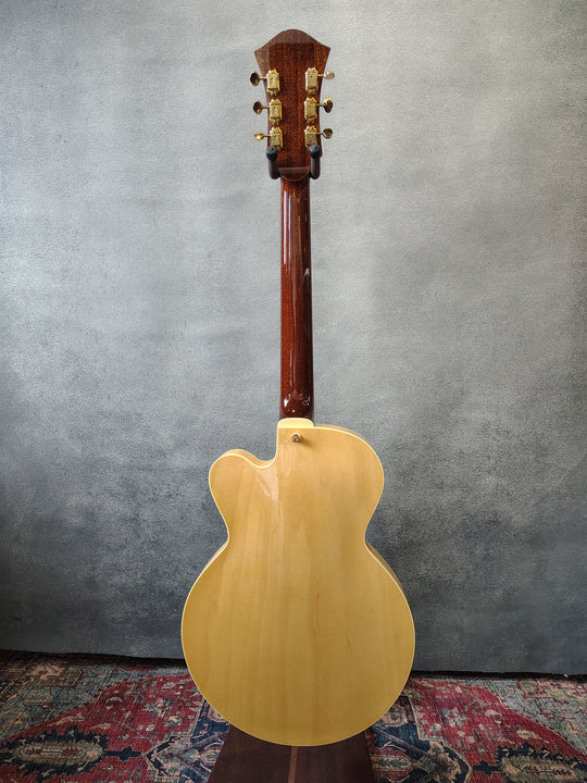 Rozeo "Lady Bug" Natural by Tarada Guitars