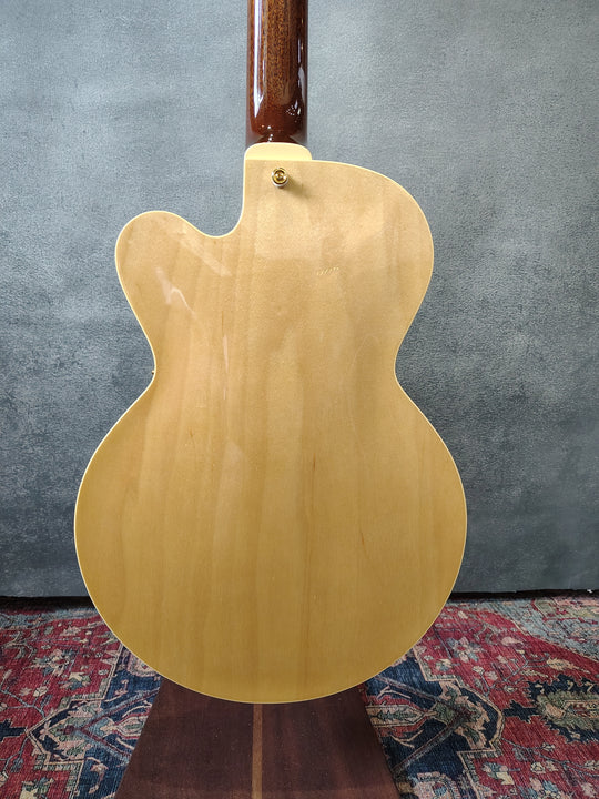 Rozeo "Lady Bug" Natural by Tarada Guitars