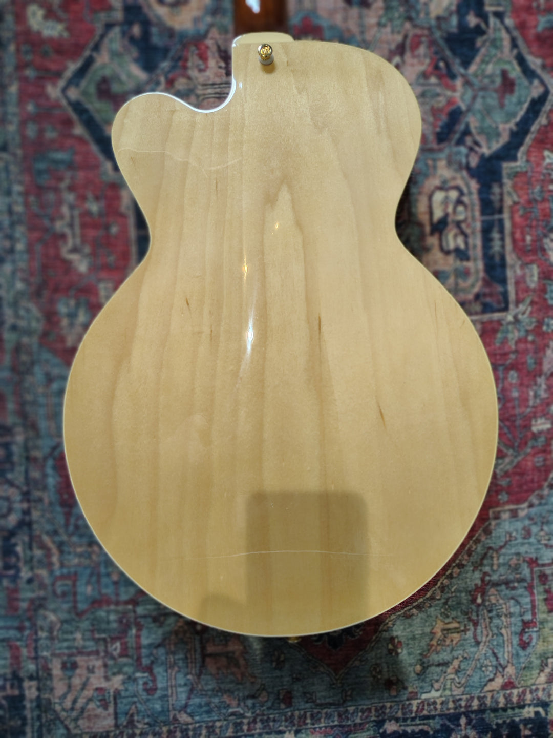 Rozeo "Lady Bug" Natural by Tarada Guitars