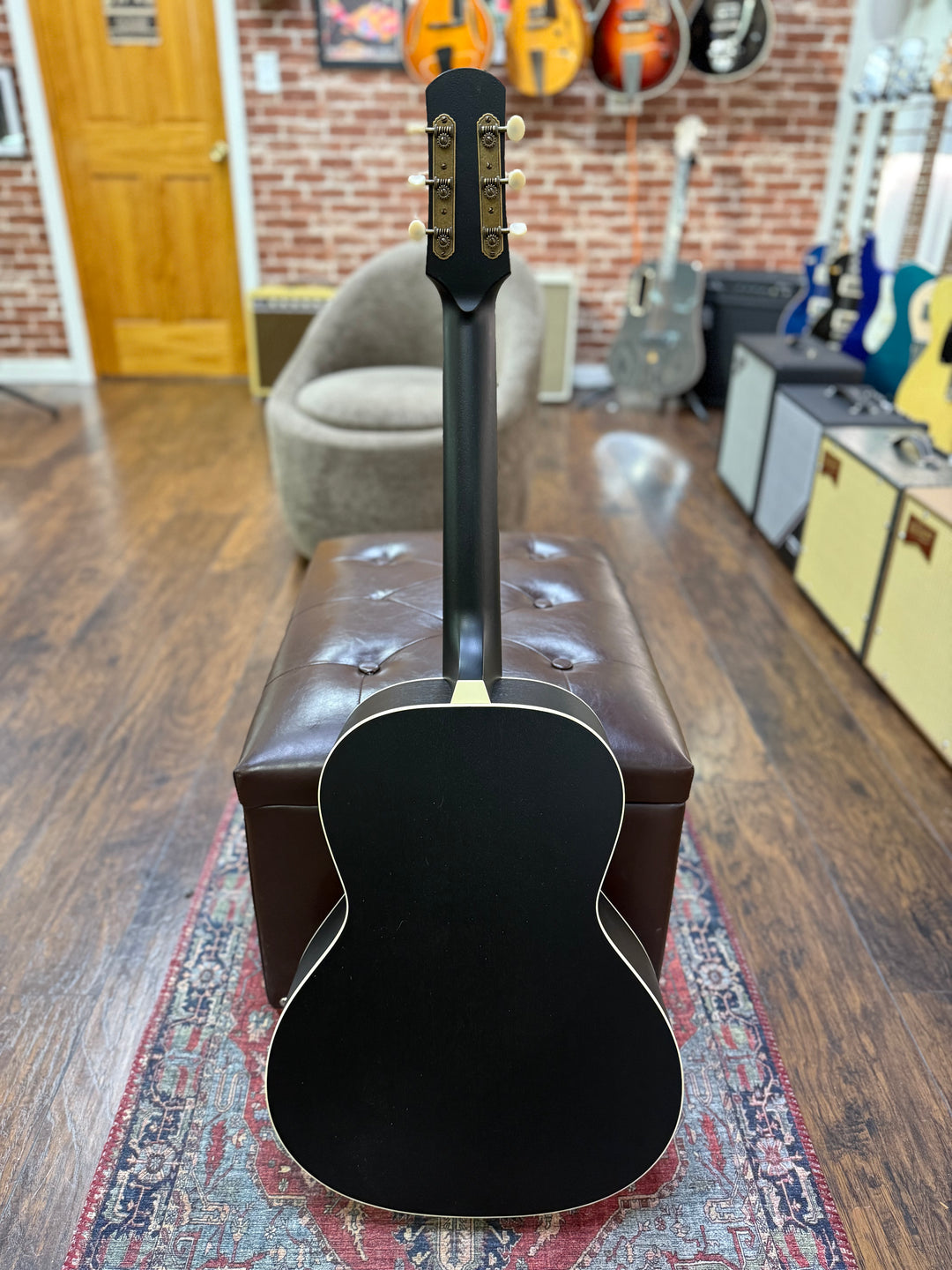 Iris MS-00 12-Fret All Black