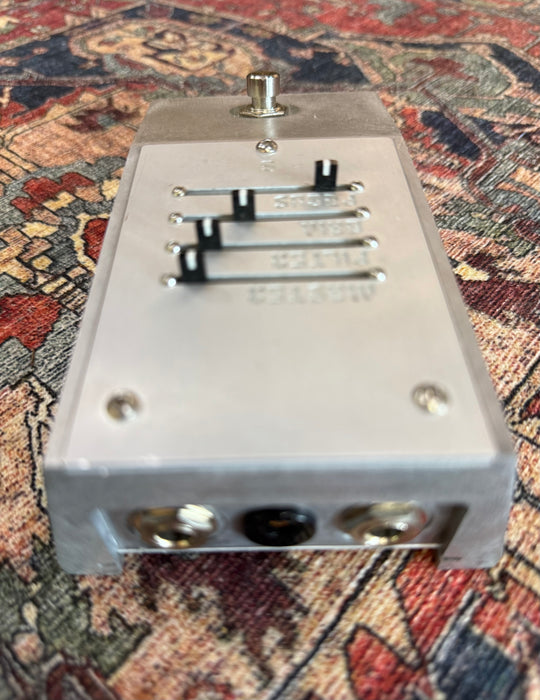 STORE DEMO - Electronic Audio Experiments 0xEAE Fuzz