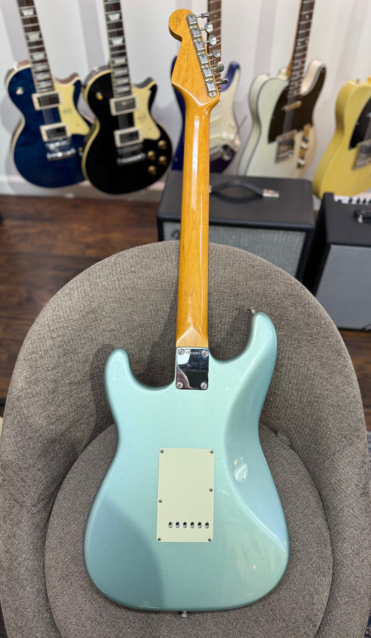 Fender Custom Shop 1962 Stratocaster (Early 1990's Masterbuilt Reproduction by Yasuhiko Iwanade)