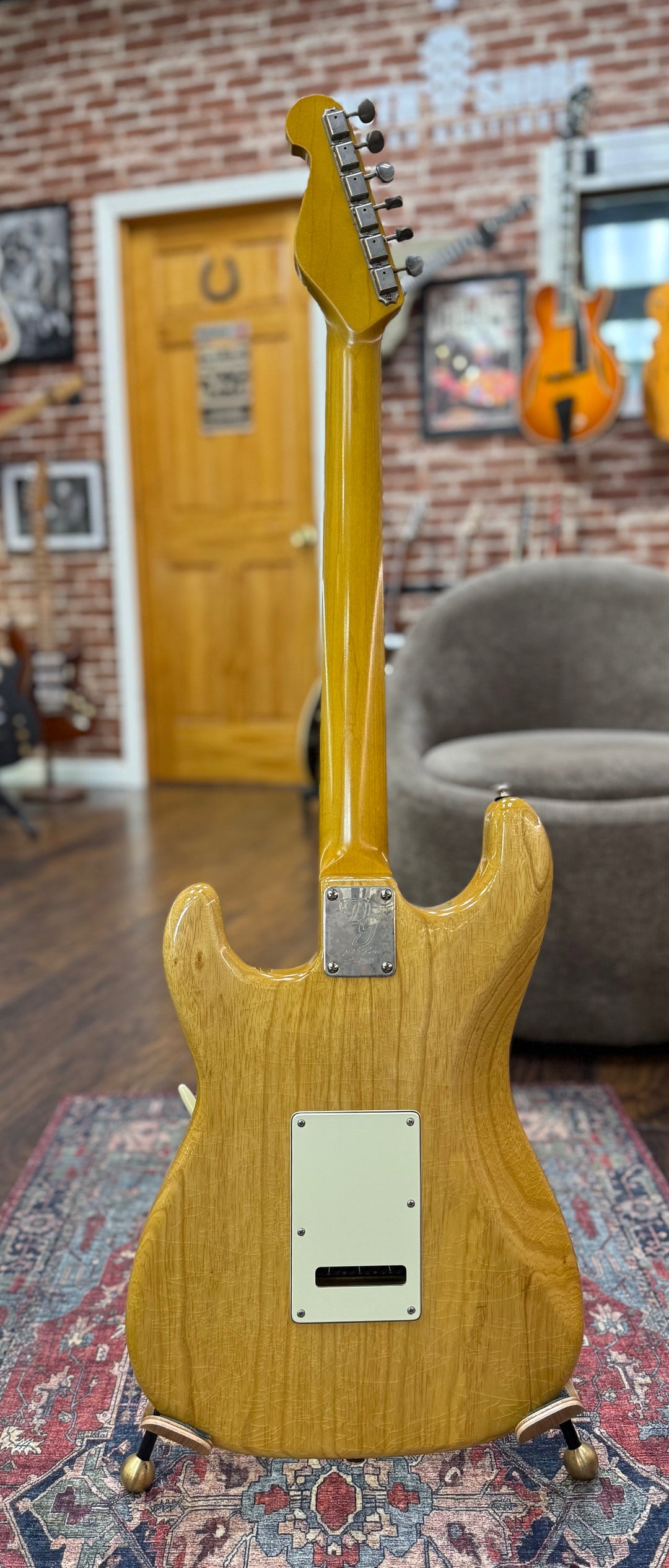 Grosh NOS Retro HSS Aged Vintage Natural