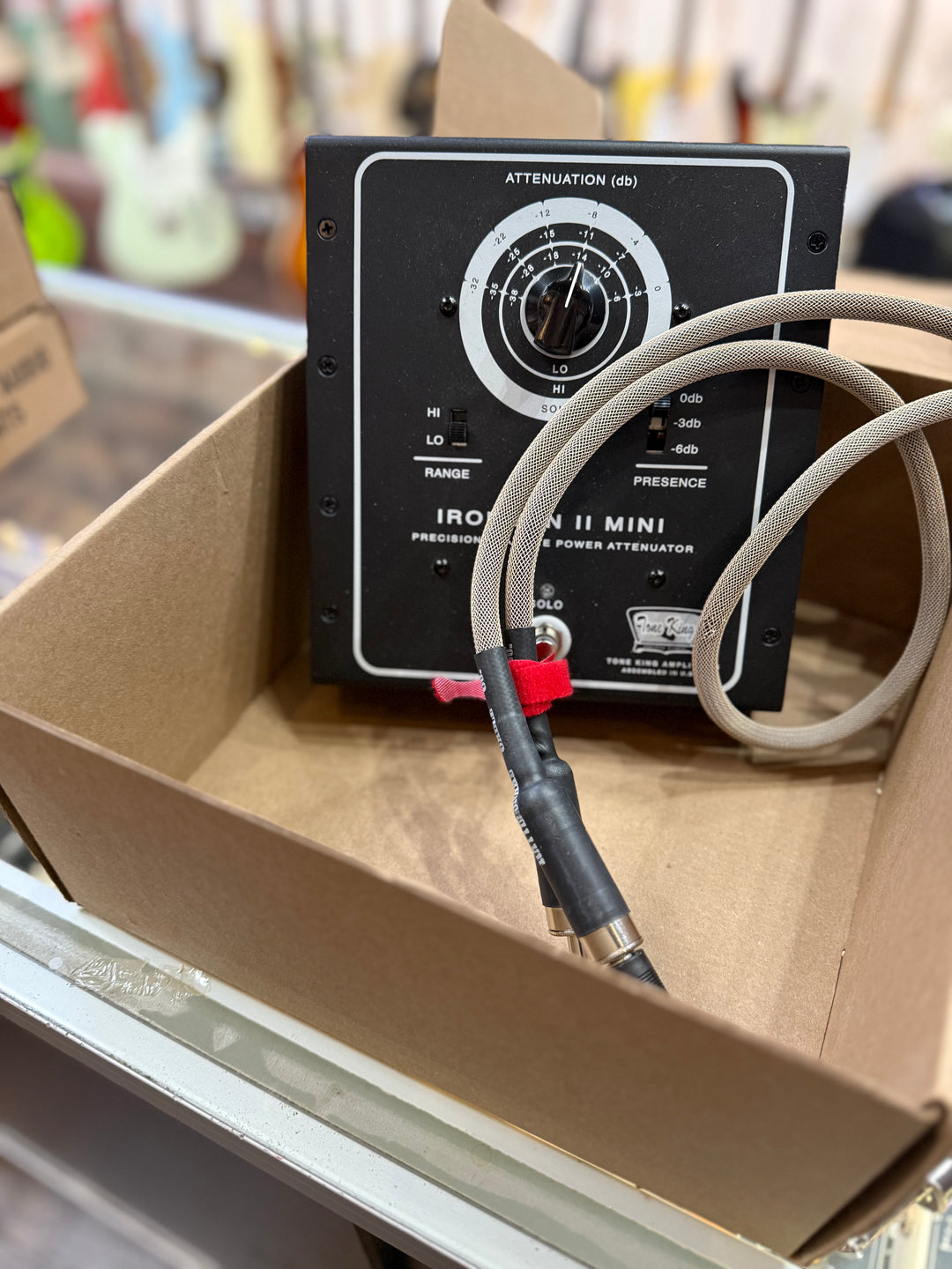 Tone King Ironman II Mini STORE DEMO