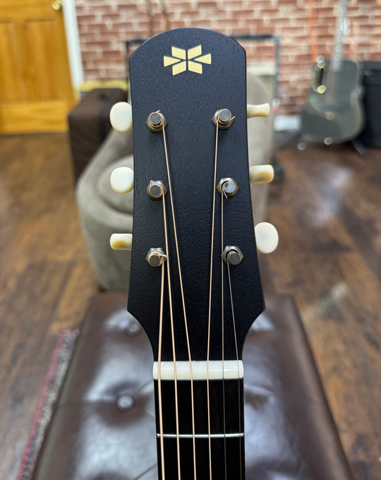 Iris MS-00 12-Fret All Black